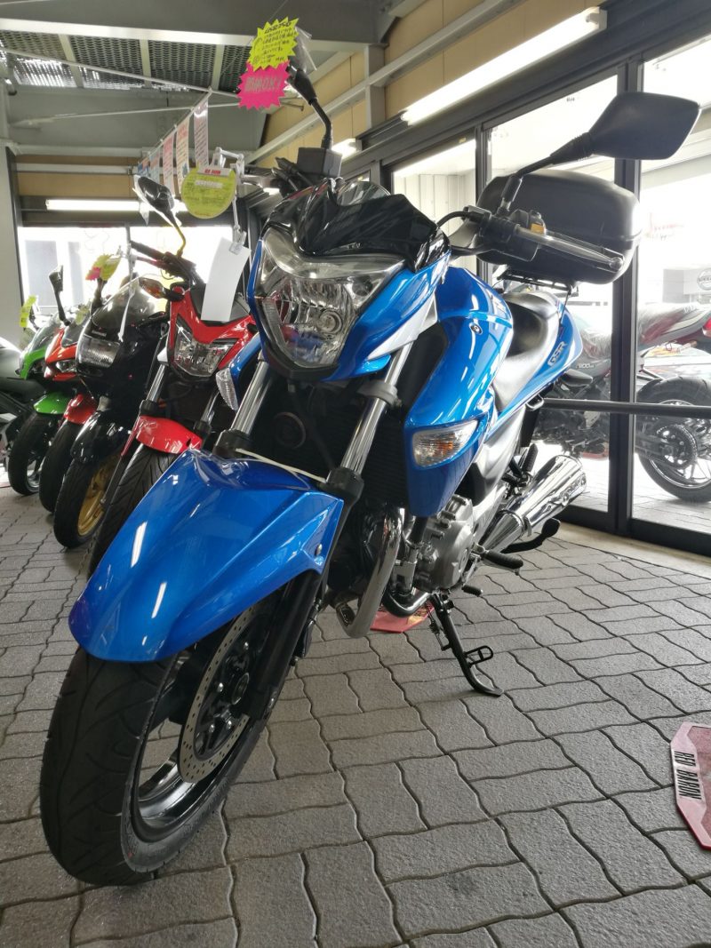 トリトンブルーのGSR250