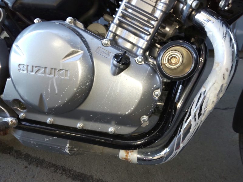 Gsr250 謎のビビリ音の原因が判明 クーラント洩れは関係なかった リターンライダーlife
